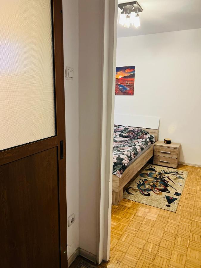 House24 Gari Appartement Braşov Buitenkant foto