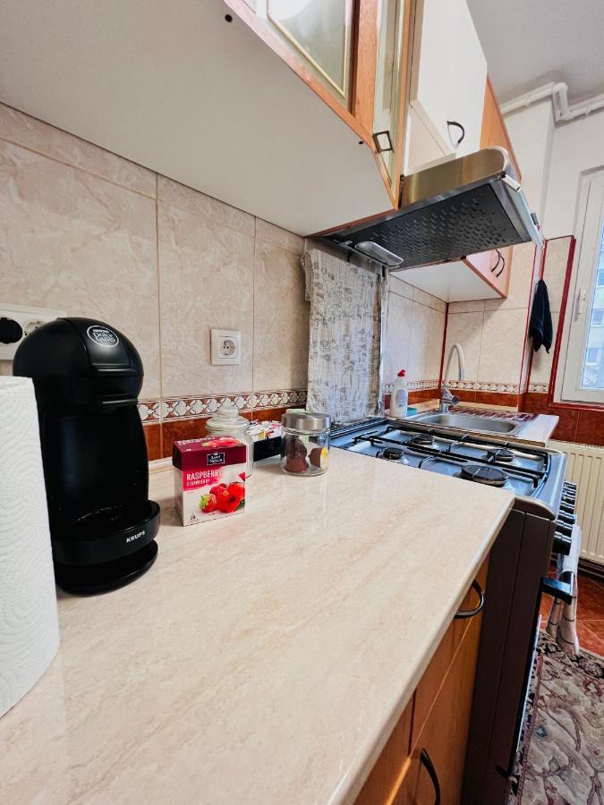 House24 Gari Appartement Braşov Buitenkant foto